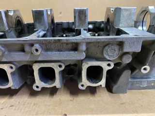 bontott VW TOUAREG Jobb Hengerfej (V-Motor/Boxer)