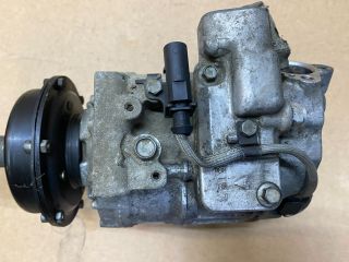 bontott VW TOUAREG Klímakompresszor