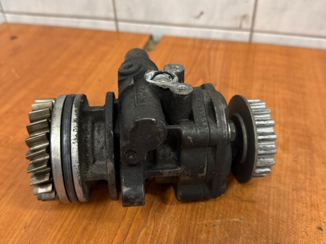 bontott VW TOUAREG Kormányszervó Motor (Hidraulikus)