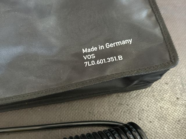 bontott VW TOUAREG Légkompresszor