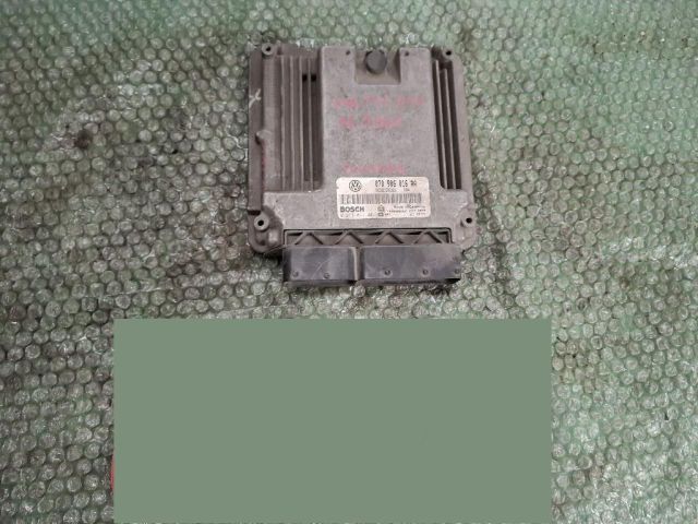 bontott VW TOUAREG Motorvezérlő