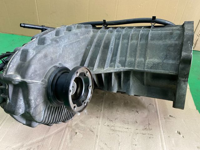 bontott VW TOUAREG Osztómű