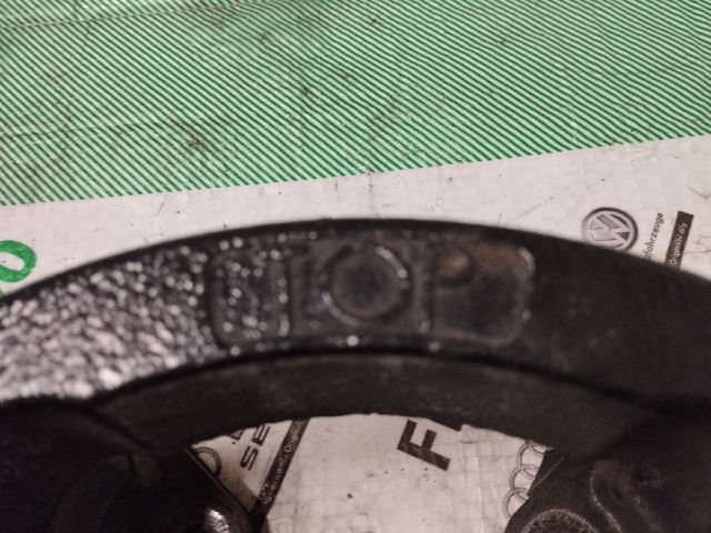 bontott VW TOUAREG Osztómű