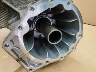 bontott VW TOUAREG Osztómű