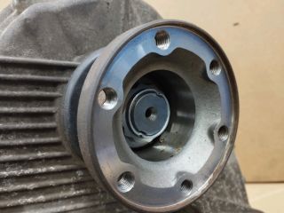 bontott VW TOUAREG Osztómű