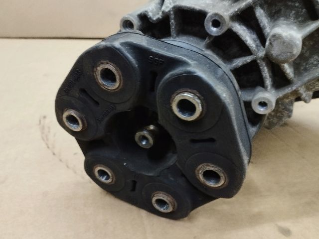 bontott VW TOUAREG Osztómű