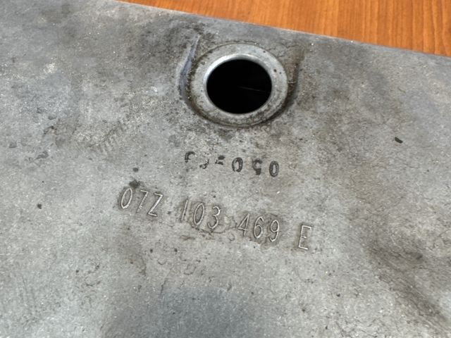 bontott VW TOUAREG Szelepfedél