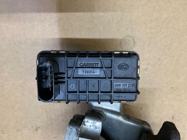 bontott VW TOUAREG Turbó