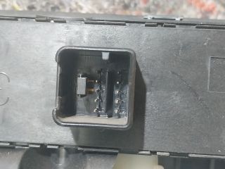 bontott VW TOUAREG Ablakemelő Kapcsoló Négyes / Kettes