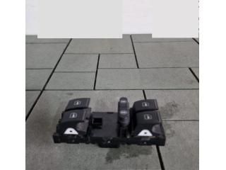 bontott VW TOUAREG Ablakemelő Kapcsoló Négyes / Kettes