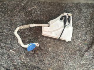 bontott VW TOUAREG Ablakmosó Tartály