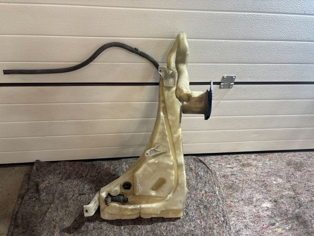 bontott VW TOUAREG Ablakmosó Tartály