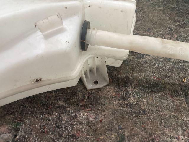 bontott VW TOUAREG Ablakmosó Tartály