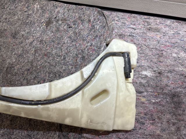 bontott VW TOUAREG Ablakmosó Tartály