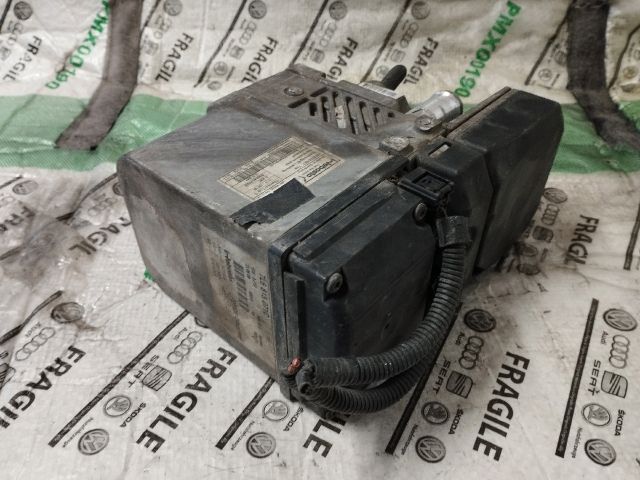 bontott VW TOUAREG Állófűtés (Részeivel)