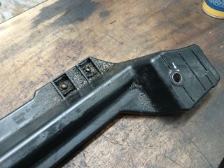 bontott VW TOUAREG Alsó Kereszttartó