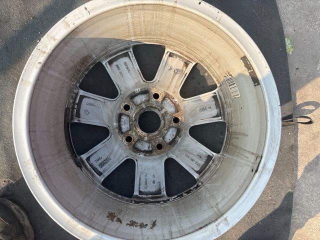 bontott VW TOUAREG Alufelni (1 db)