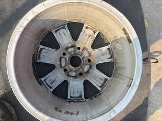 bontott VW TOUAREG Alufelni (1 db)