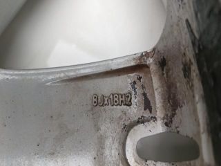 bontott VW TOUAREG Alufelni Szett