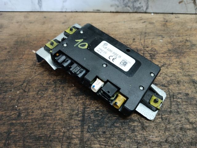 bontott VW TOUAREG Antenna Erősítő