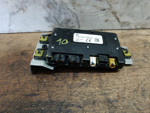 bontott VW TOUAREG Antenna Erősítő