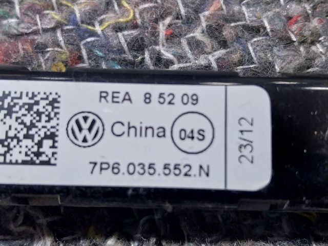 bontott VW TOUAREG Antenna Erősítő