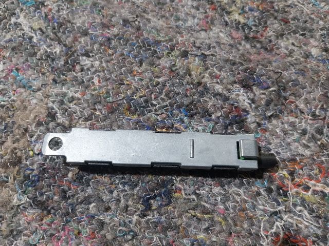 bontott VW TOUAREG Antenna Erősítő