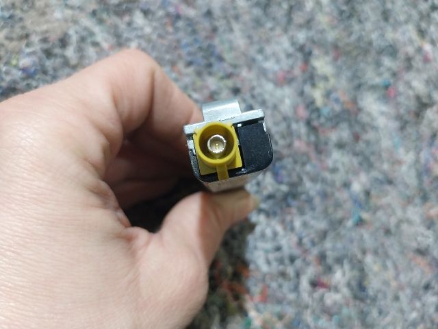 bontott VW TOUAREG Antenna Erősítő