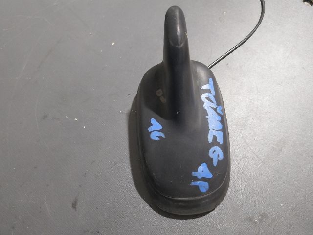 bontott VW TOUAREG Antenna