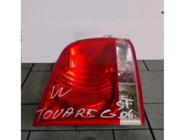 bontott VW TOUAREG Bal Belső Hátsó Lámpa