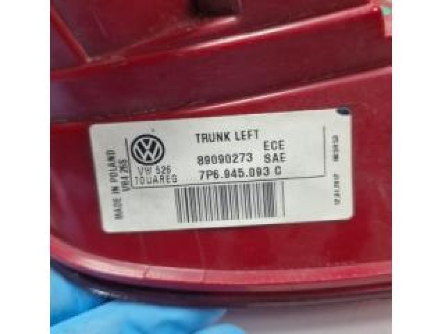 bontott VW TOUAREG Bal Belső Hátsó Lámpa