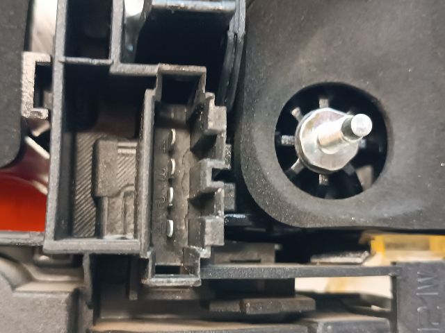 bontott VW TOUAREG Bal Belső Hátsó Lámpa