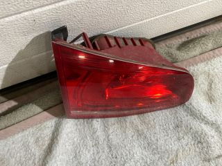 bontott VW TOUAREG Bal Belső Hátsó Lámpa