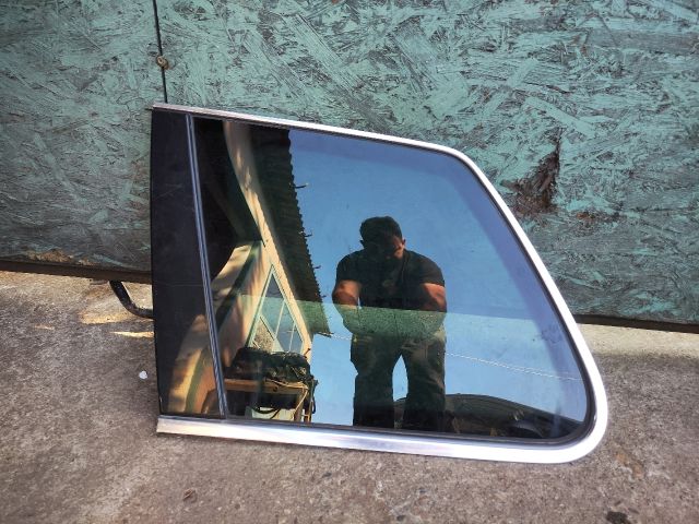 bontott VW TOUAREG Bal C Oszlop Oldalablak Üveg