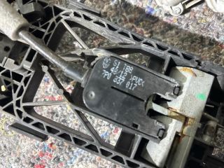 bontott VW TOUAREG Bal Csomagtérajtó Zárszerkezet