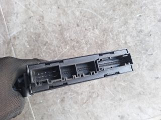 bontott VW TOUAREG Bal első Ablakemelő Motor