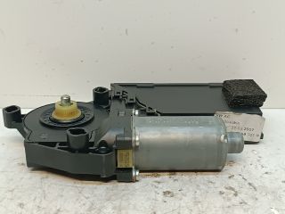 bontott VW TOUAREG Bal első Ablakemelő Motor