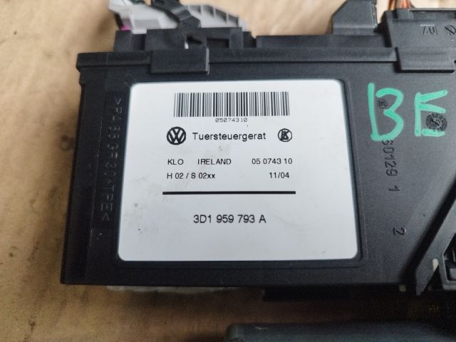 bontott VW TOUAREG Bal első Ablakemelő Motor