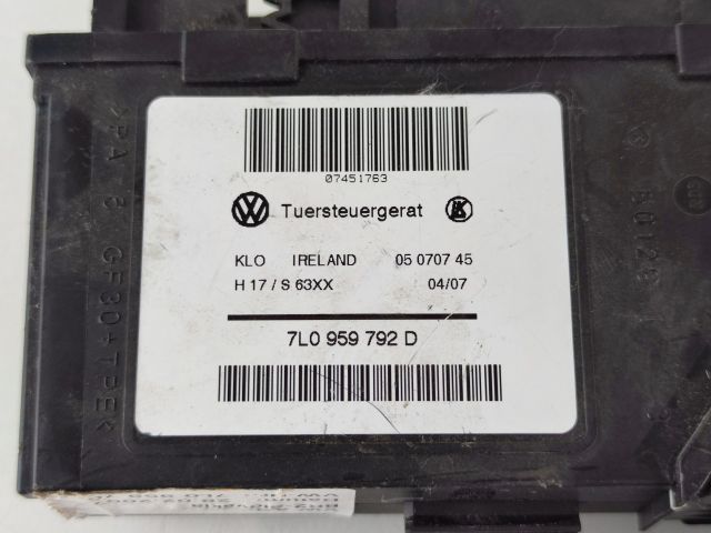 bontott VW TOUAREG Bal első Ablakemelő Motor