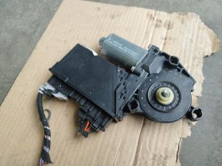 bontott VW TOUAREG Bal első Ablakemelő Motor