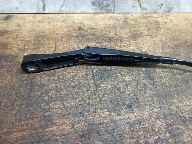 bontott VW TOUAREG Bal első Ablaktörlő Kar