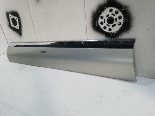 bontott VW TOUAREG Bal első Ajtó Díszléc