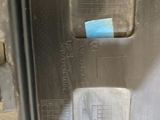 bontott VW TOUAREG Bal első Ajtó Díszléc