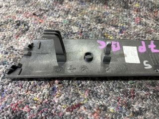 bontott VW TOUAREG Bal első Ajtó Díszléc