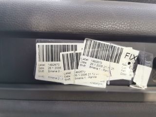 bontott VW TOUAREG Bal első Ajtó Kárpit