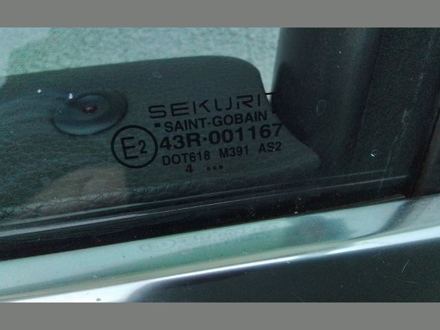 bontott VW TOUAREG Bal első Ajtó (Részeivel)