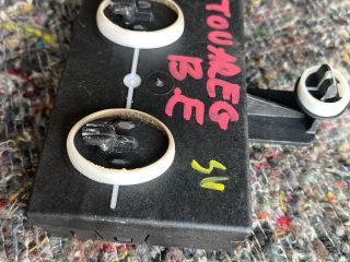 bontott VW TOUAREG Bal első Ajtó Vezérlőegység