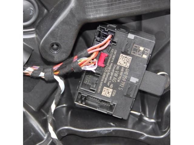 bontott VW TOUAREG Bal első Ajtó Vezérlőegység