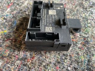 bontott VW TOUAREG Bal első Ajtó Vezérlőegység