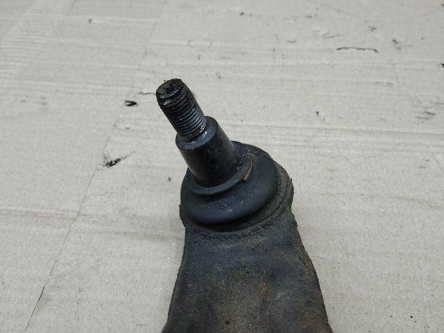 bontott VW TOUAREG Bal első Alsó Lengőkar